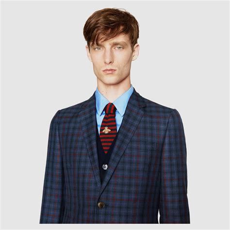 gucci dark blue suit